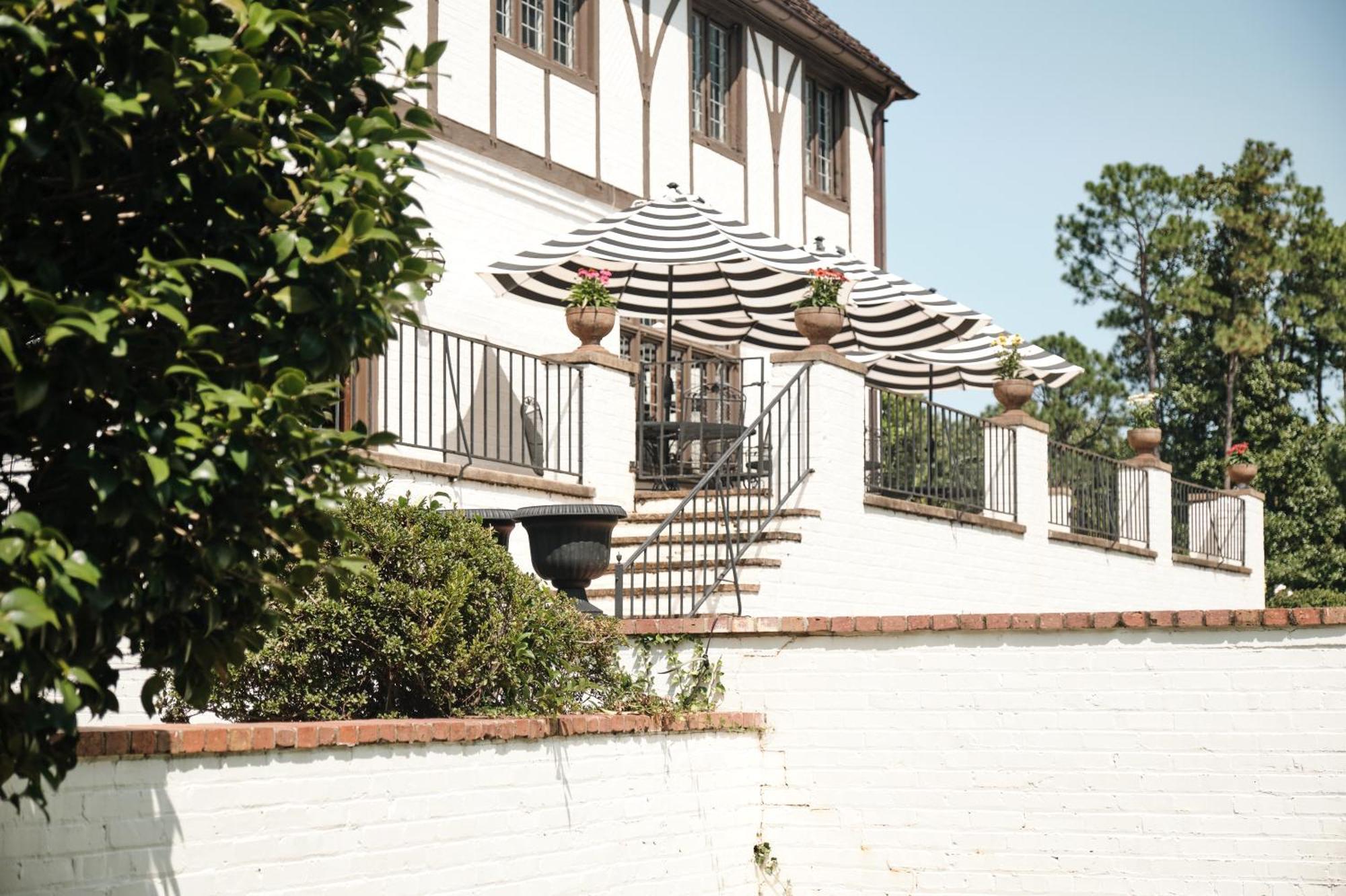 Duncraig Manor Bed & Breakfast Southern Pines Exterior photo