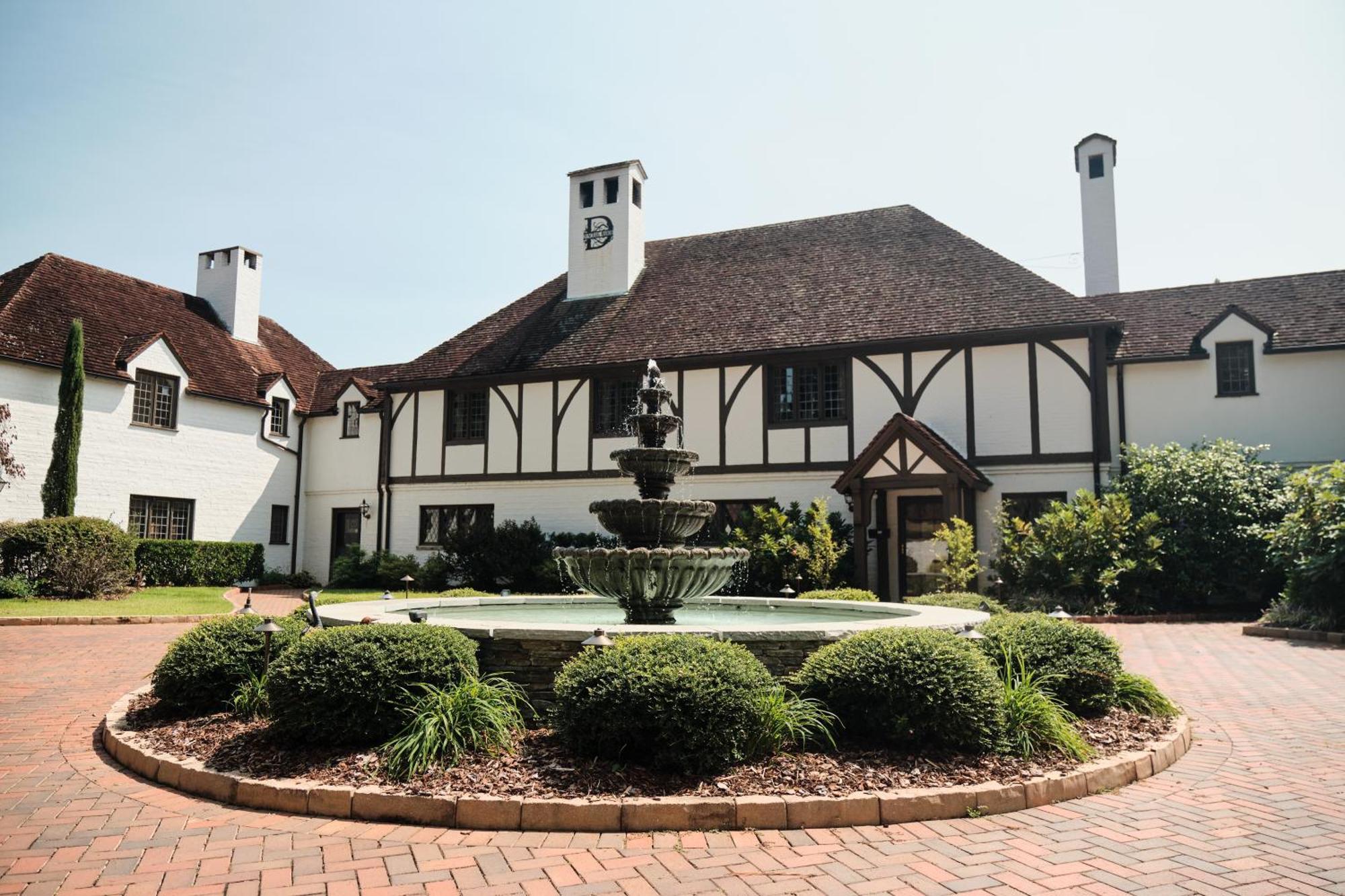 Duncraig Manor Bed & Breakfast Southern Pines Exterior photo
